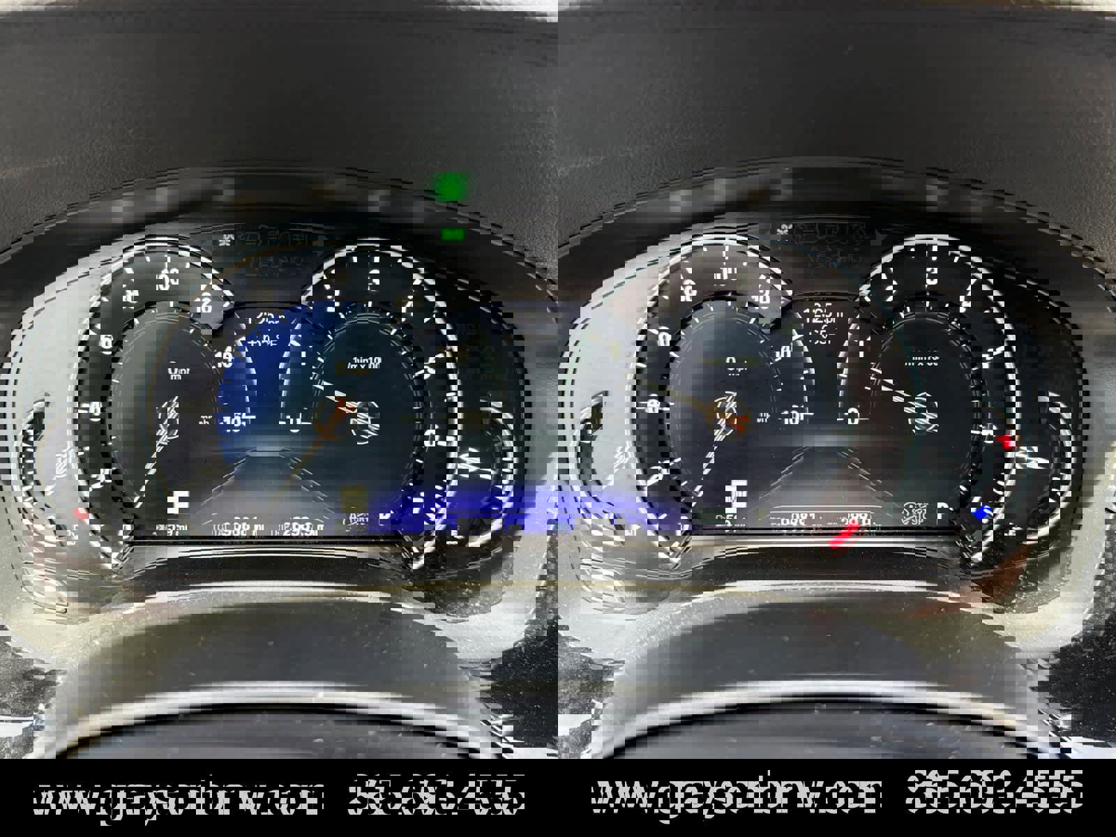 Used 2019 BMW M550i xDrive image 38