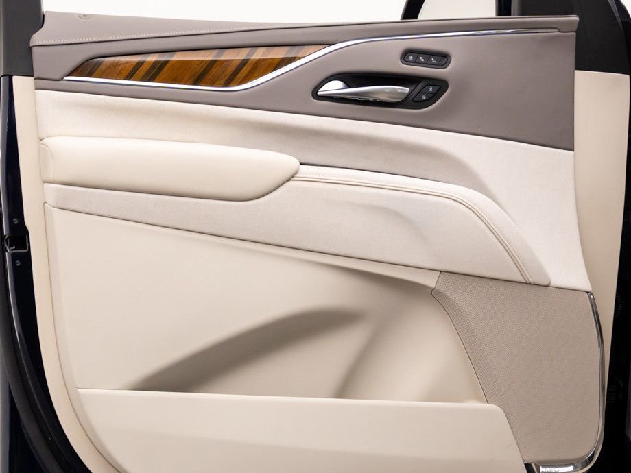 Certified 2024 Cadillac Escalade Sport Platinum w/ LPO, ONYX Package image 16