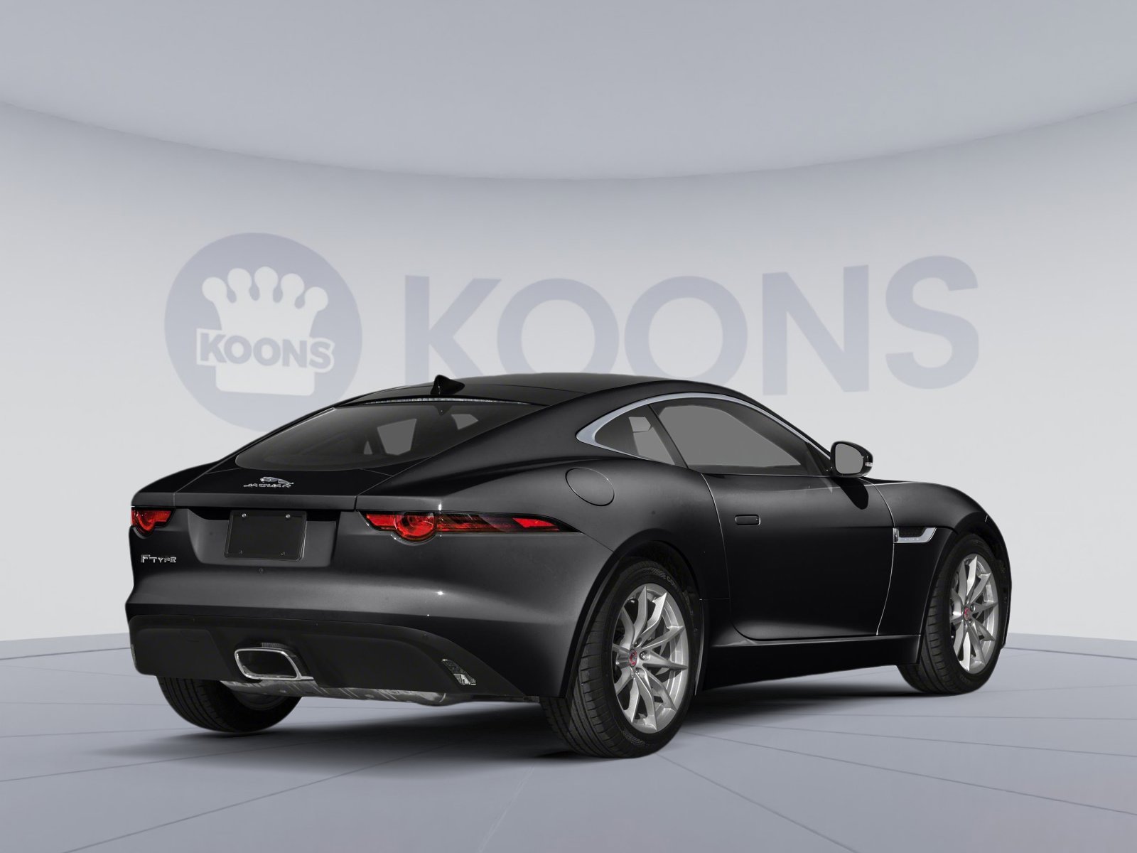 Used 2018 Jaguar F-TYPE Coupe RWD image 2