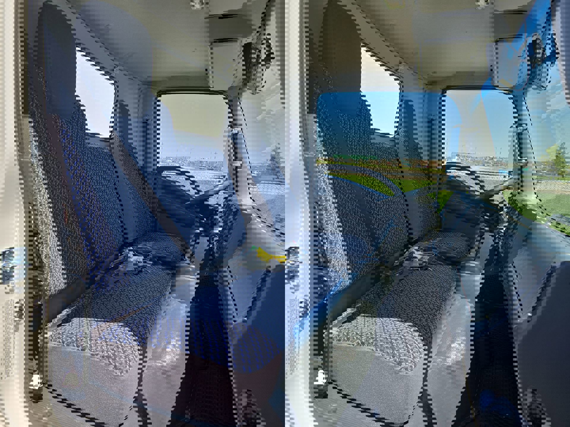 New 2025 Chevrolet Low Cab Forward image 18