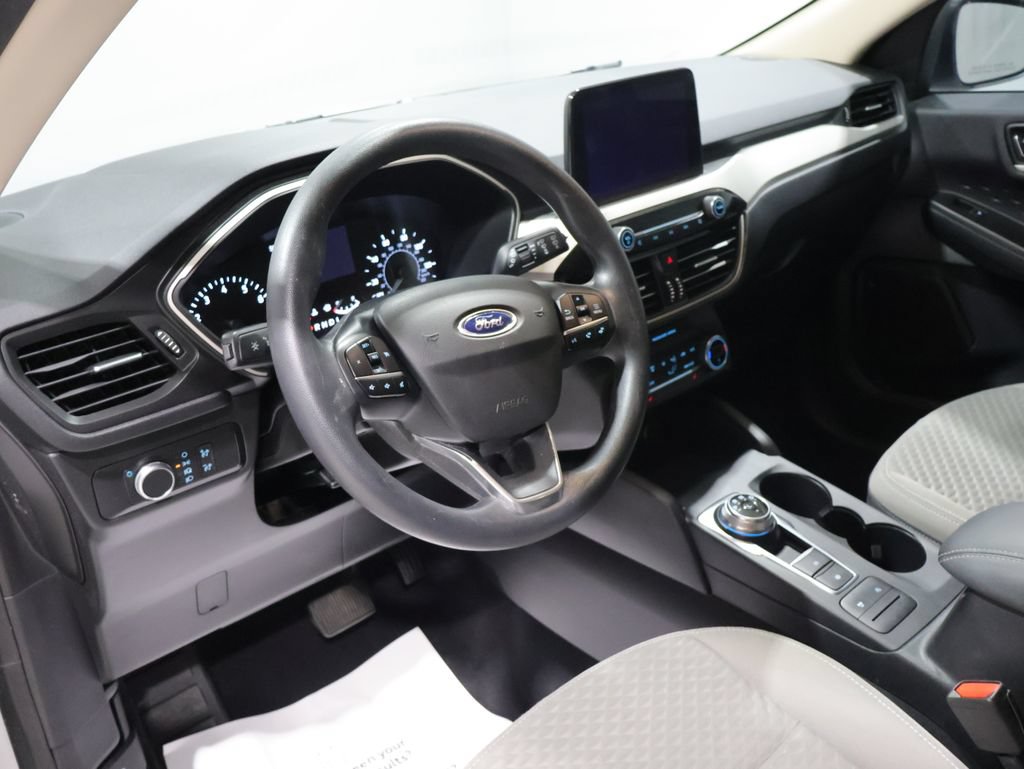 Used 2020 Ford Escape SE AWD/4WD image 16