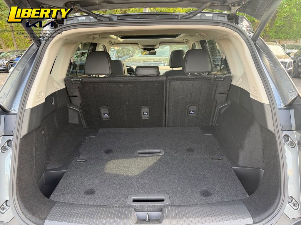 Used 2023 Nissan Rogue SL w/ SL Premium Package AWD/4WD image 12