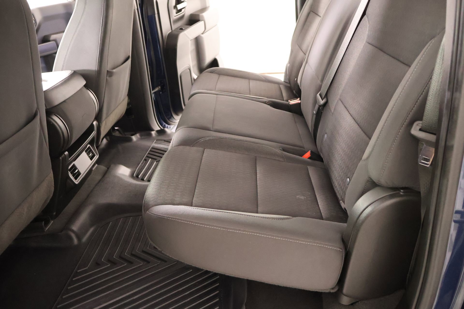 Used 2022 Chevrolet Silverado 1500 Custom RWD image 10