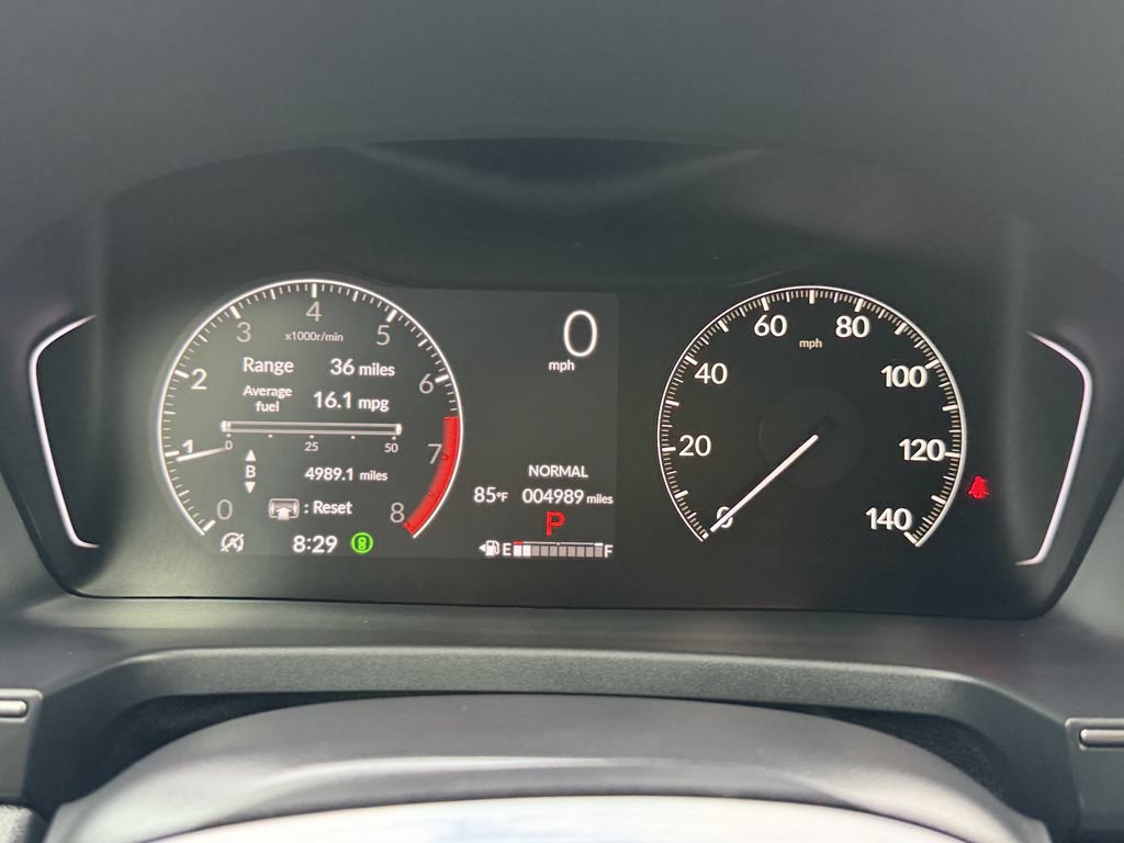 Used 2025 Honda Pilot TrailSport image 29