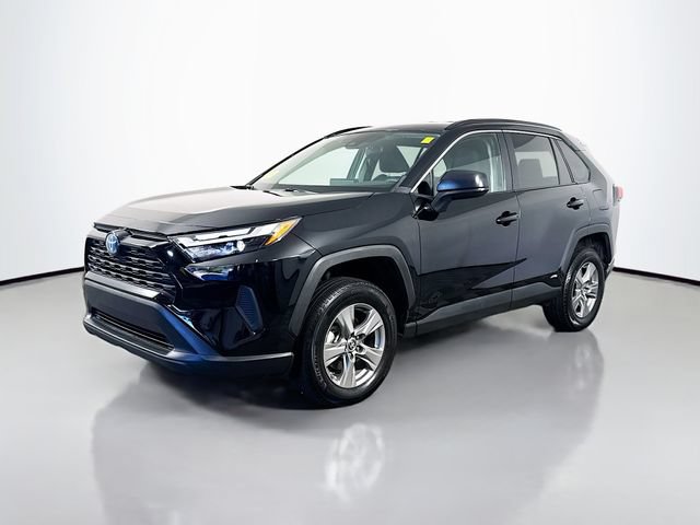 Used 2024 Toyota RAV4 LE AWD/4WD image 2