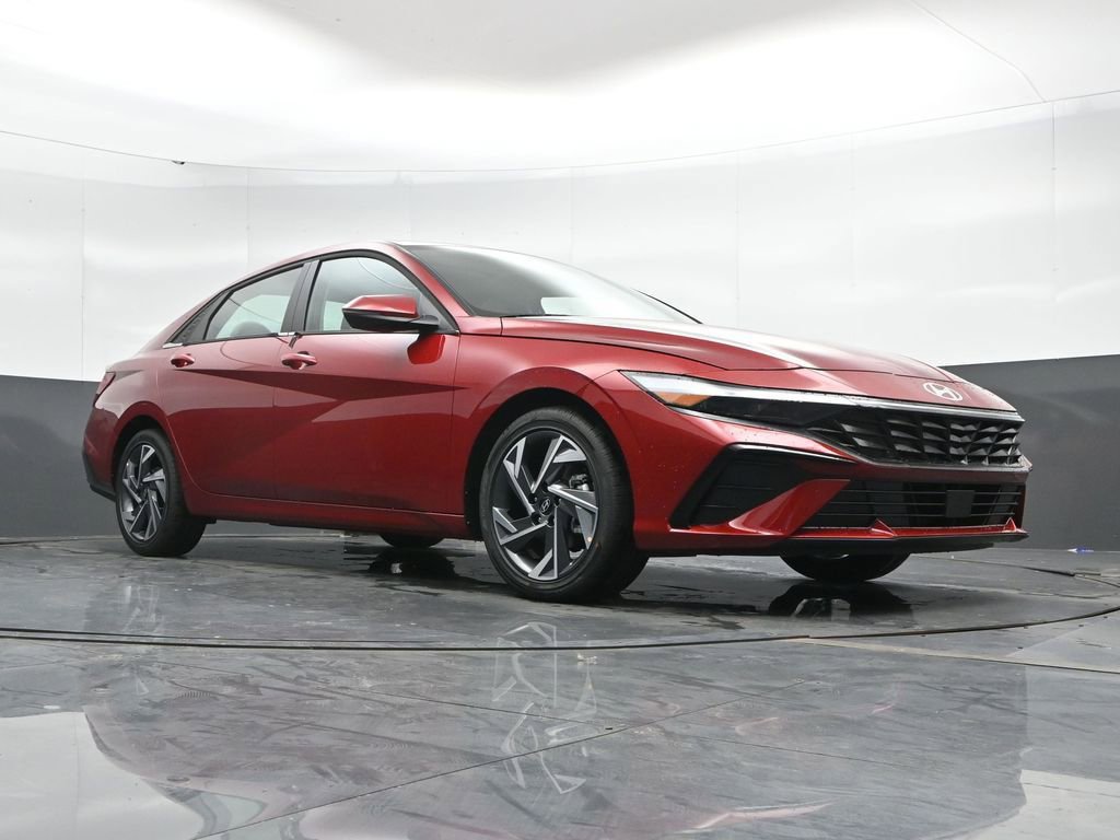 New 2025 Hyundai Elantra Limited image 49