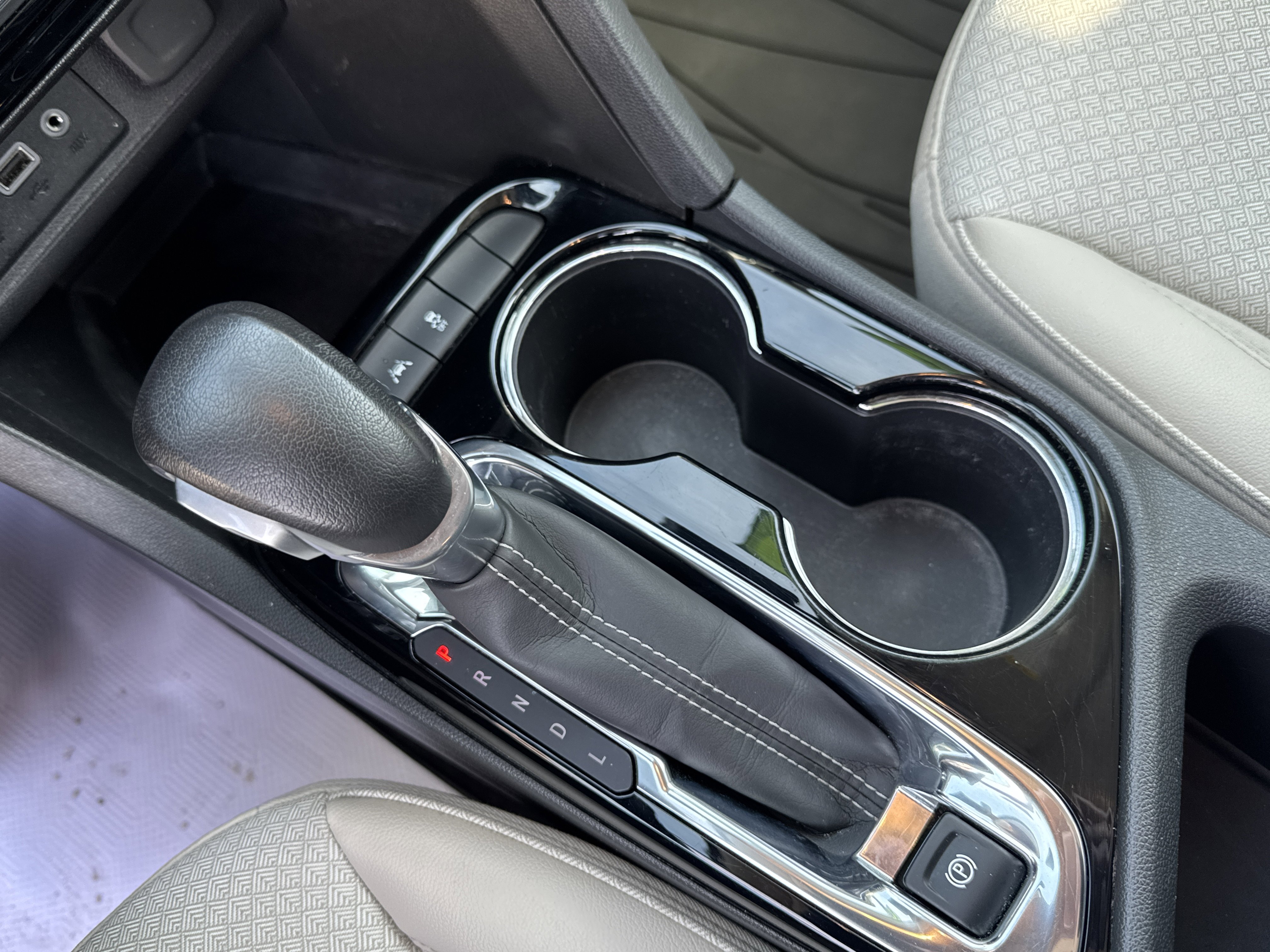 Used 2023 Buick Encore GX Preferred w/ Cold Weather Comfort Package image 25