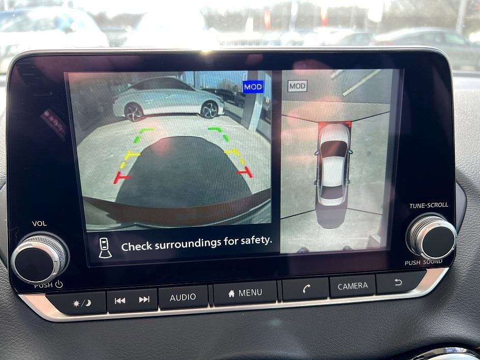 Certified 2025 Nissan Sentra SR w/ SR Premium Package image 15