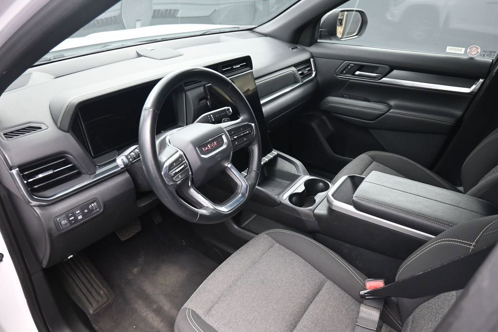 Used 2025 GMC Terrain Elevation AWD/4WD image 21