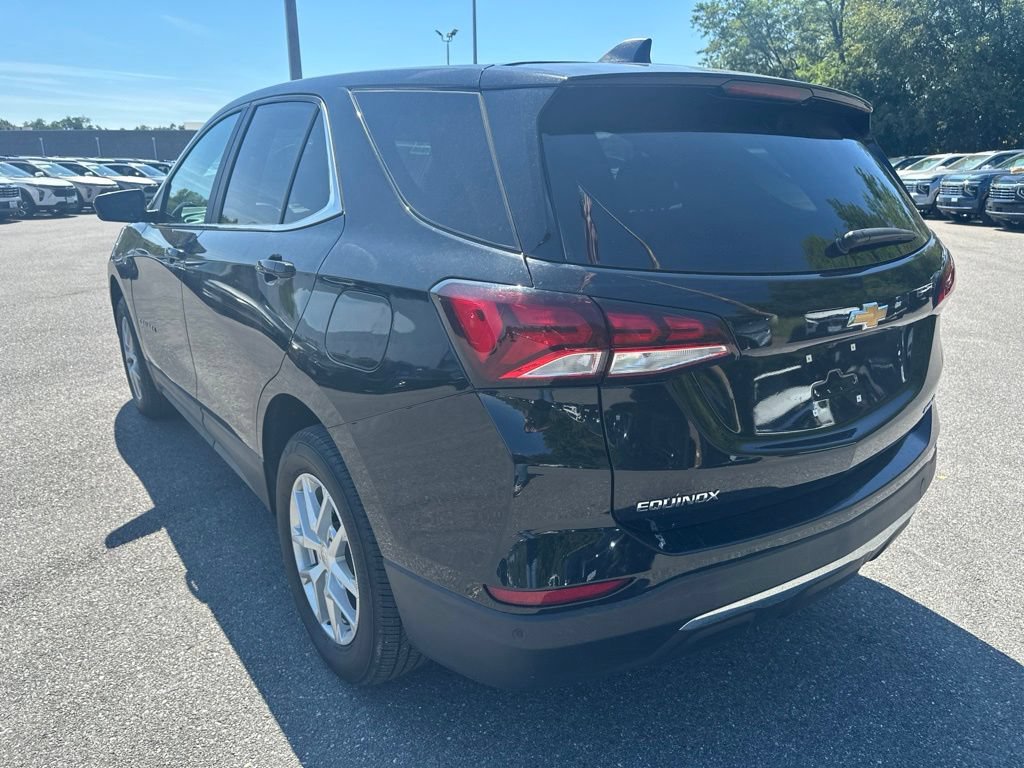 Used 2024 Chevrolet Equinox LT AWD/4WD image 7