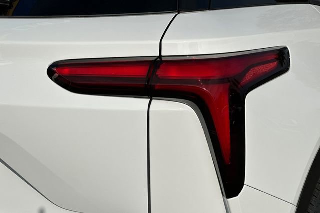 New 2026 Chevrolet Blazer EV LT image 35