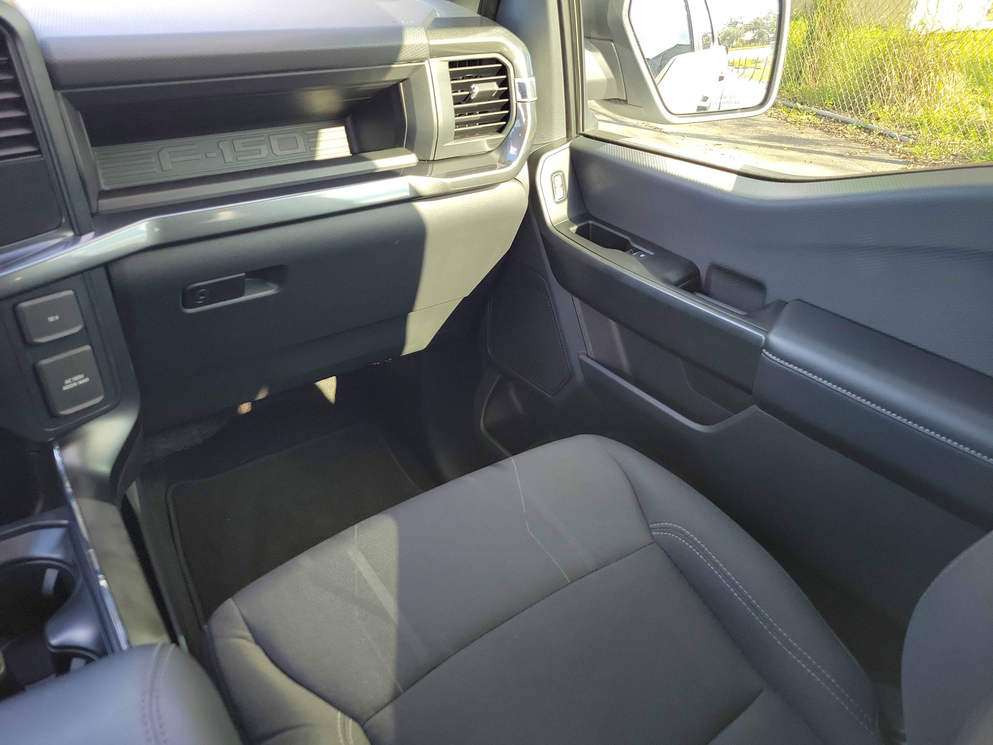Used 2026 Ford F150 STX w/ Equipment Group 200A AWD/4WD image 23