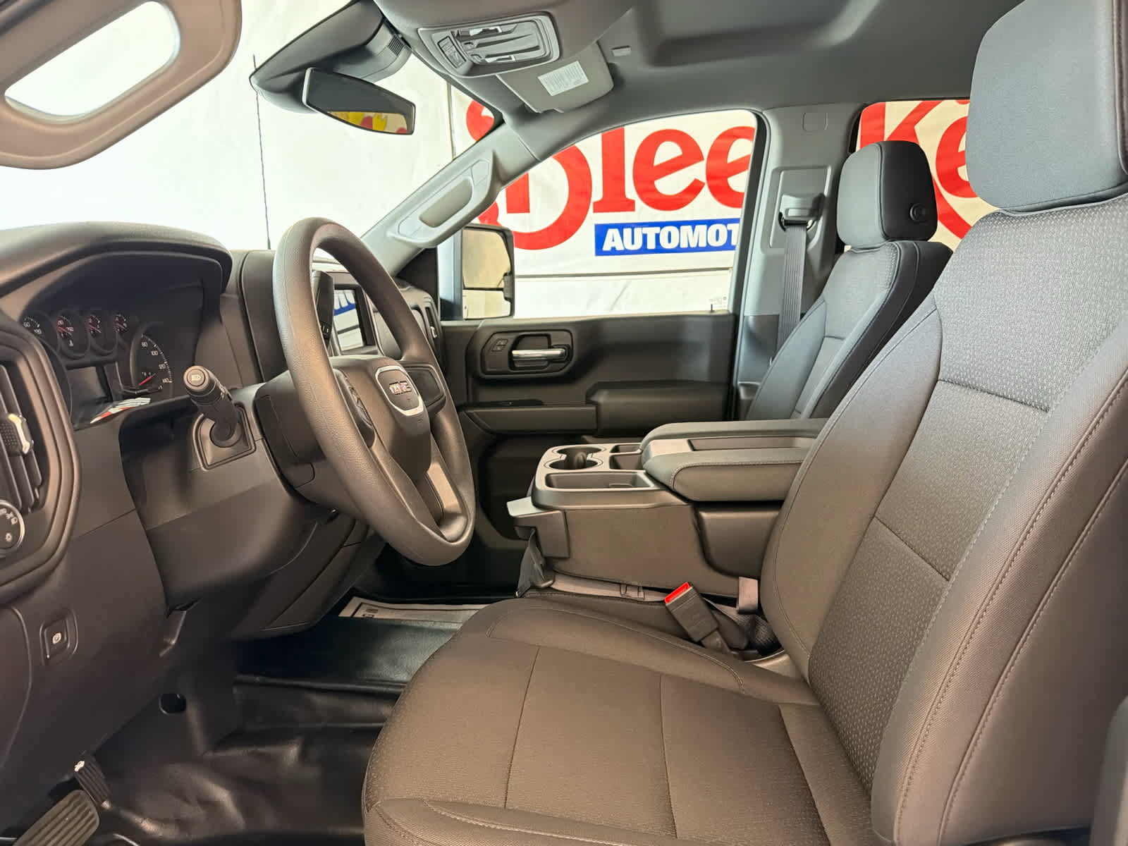 New 2026 GMC Sierra 2500 Pro AWD/4WD image 17