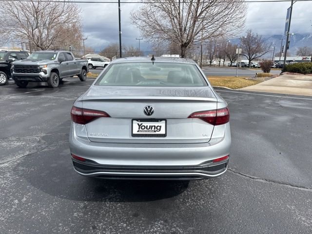 Used 2024 Volkswagen Jetta SE image 6