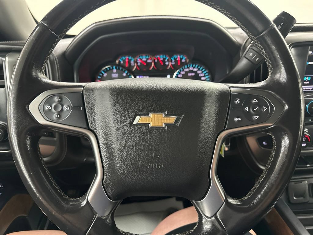 Used 2018 Chevrolet Silverado 1500 LTZ w/ Sport Package AWD/4WD image 41