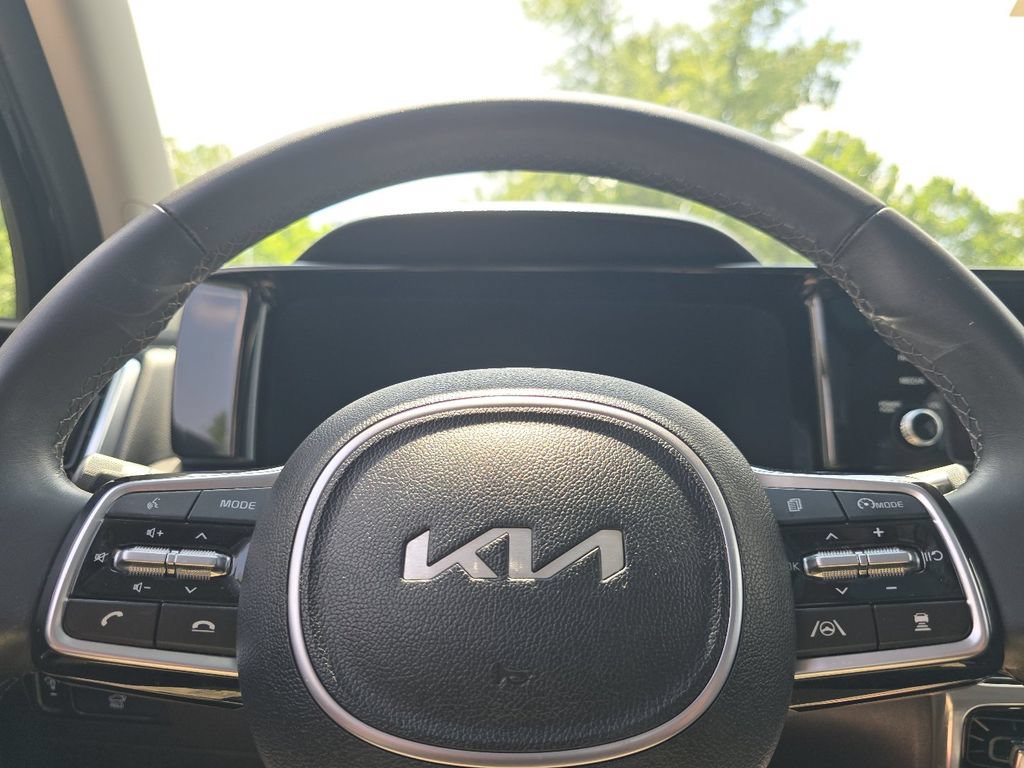 Used 2023 Kia Sorento SX FWD image 26