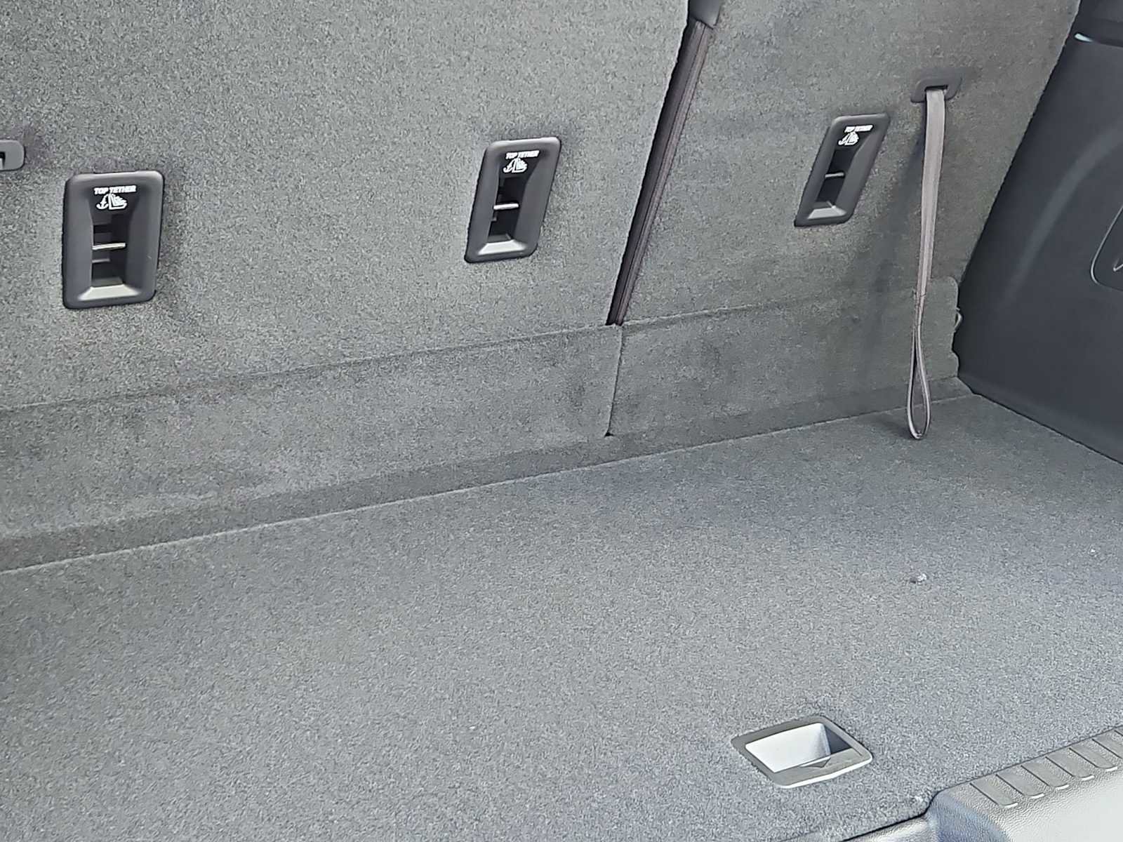 New 2026 Chevrolet Traverse LT w/ Sun and Wheel Package image 23