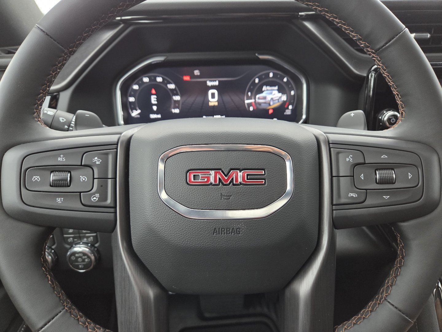 New 2026 GMC Sierra 1500 AT4 w/ AT4 Premium Package AWD/4WD image 34