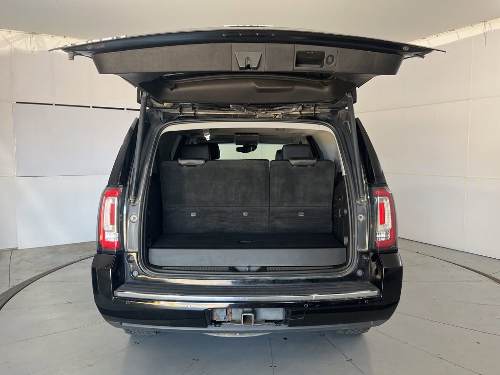 Used 2016 GMC Yukon Denali w/ Open Road Package AWD/4WD image 12