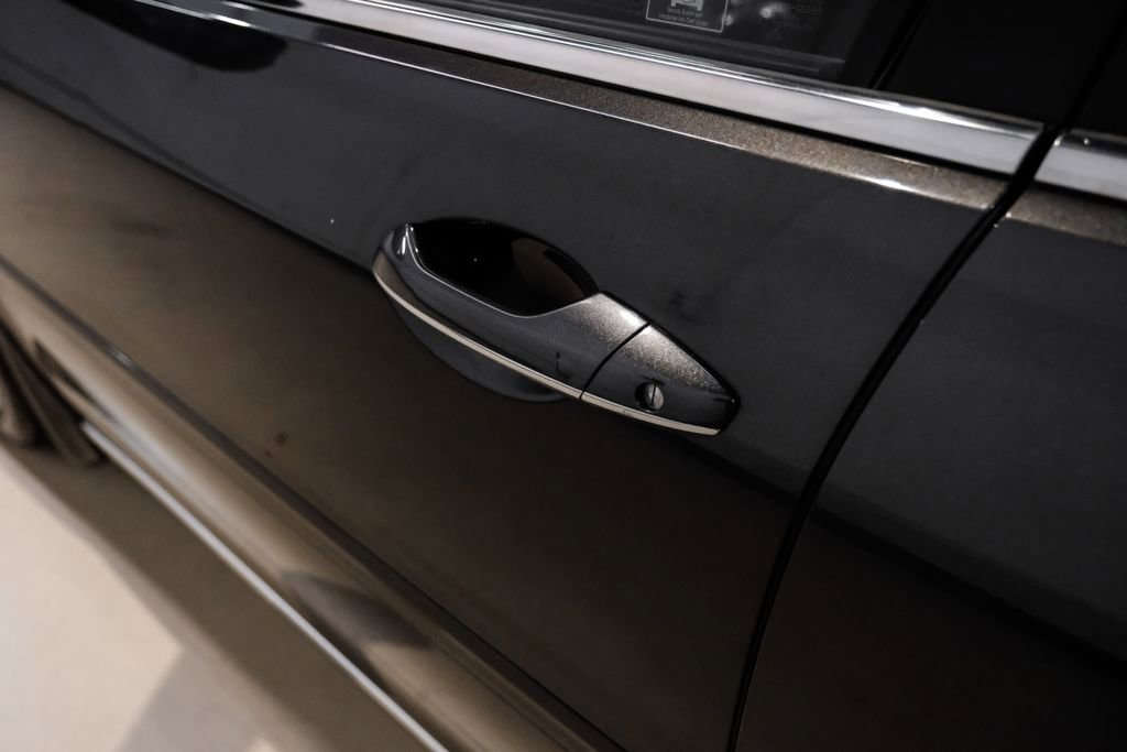 Used 2010 Acura RL image 37