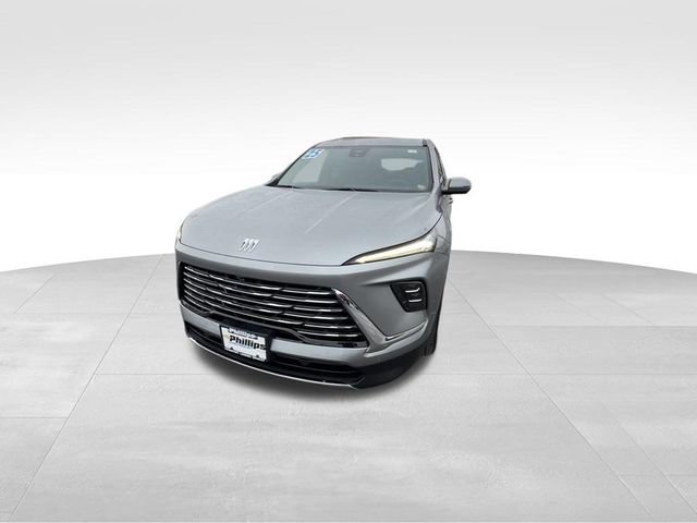 Certified 2025 Buick Enclave Preferred image 3