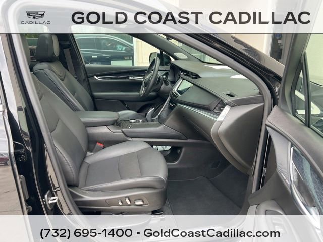 Certified 2023 Cadillac XT5 Premium Luxury AWD/4WD image 7