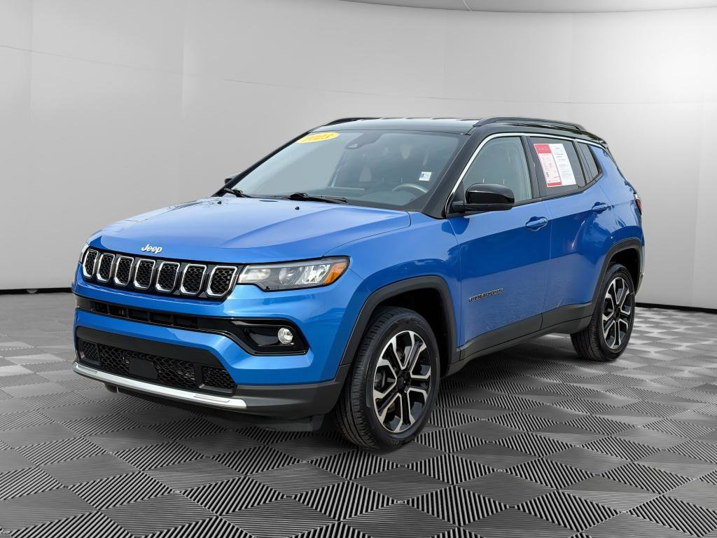 Used 2023 Jeep Compass Limited image 2