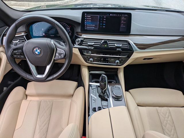 Used 2021 BMW 530e RWD image 15
