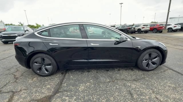 Used 2019 Tesla Model 3 Long Range RWD image 9