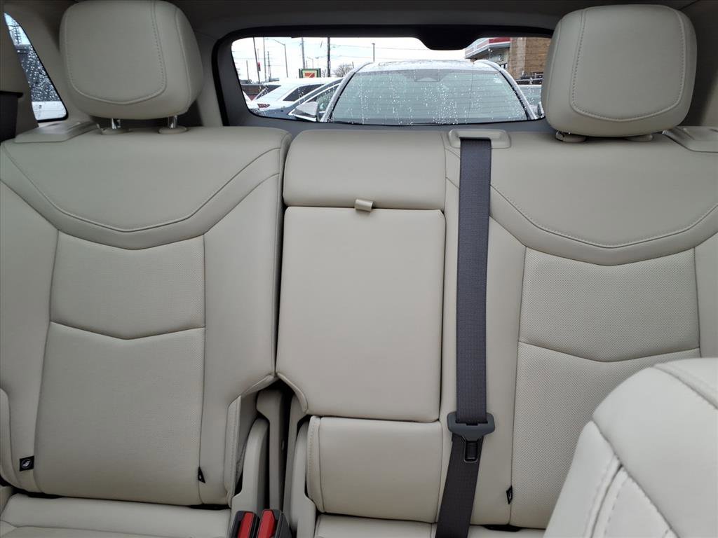 Certified 2022 Cadillac XT5 Premium Luxury image 32