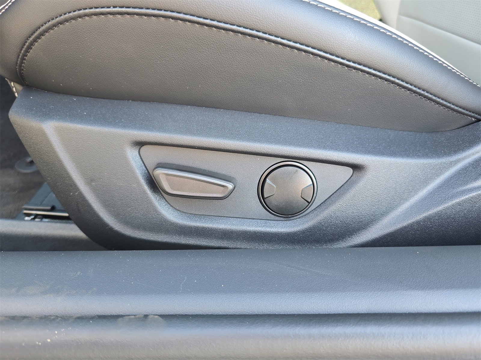 New 2026 Ford Mustang Premium image 13