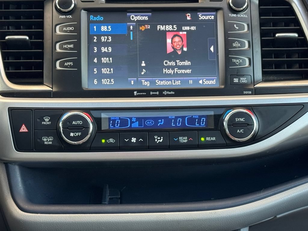 Used 2016 Toyota Highlander XLE w/ Protection Package #3 AWD/4WD image 24