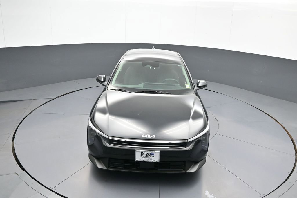 Used 2025 Kia K4 FWD image 34
