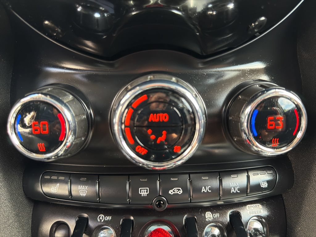Used 2020 MINI Cooper S 2-Door Hardtop FWD image 25