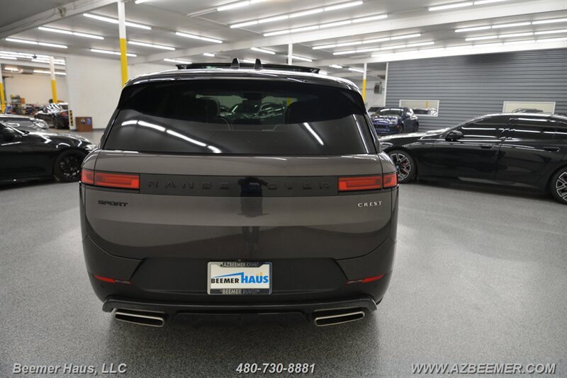 Used 2024 Land Rover Range Rover Sport SE image 11