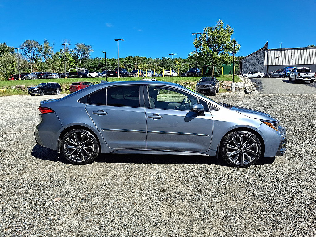 Used 2021 Toyota Corolla SE w/ Carpet Mat Package (TMS) FWD image 25
