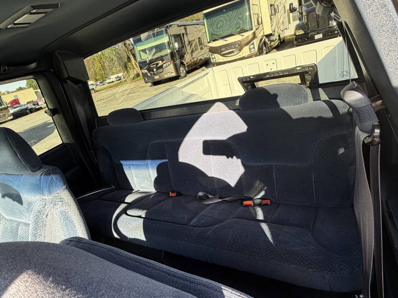Used 1998 Chevrolet Silverado 1500 4x4 Extended Cab w/ Preferred Equipment Group 2 image 10