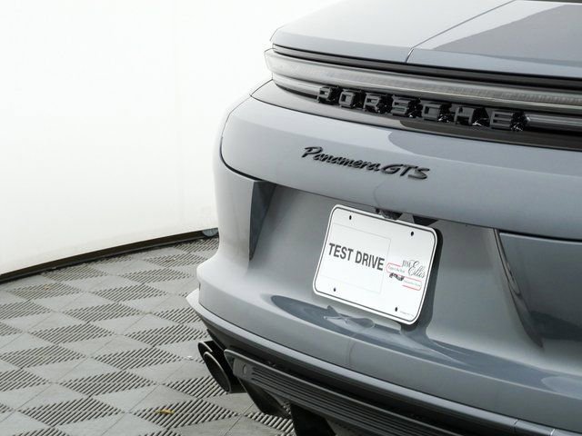 New 2026 Porsche Panamera GTS image 38