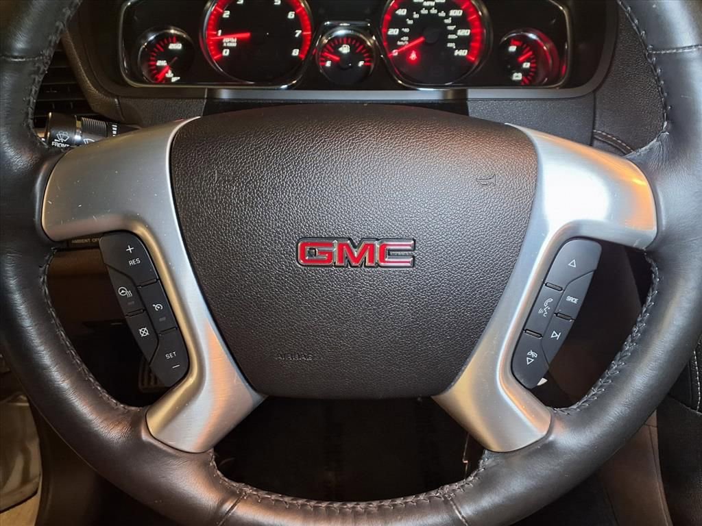 Used 2016 GMC Acadia SLT image 9