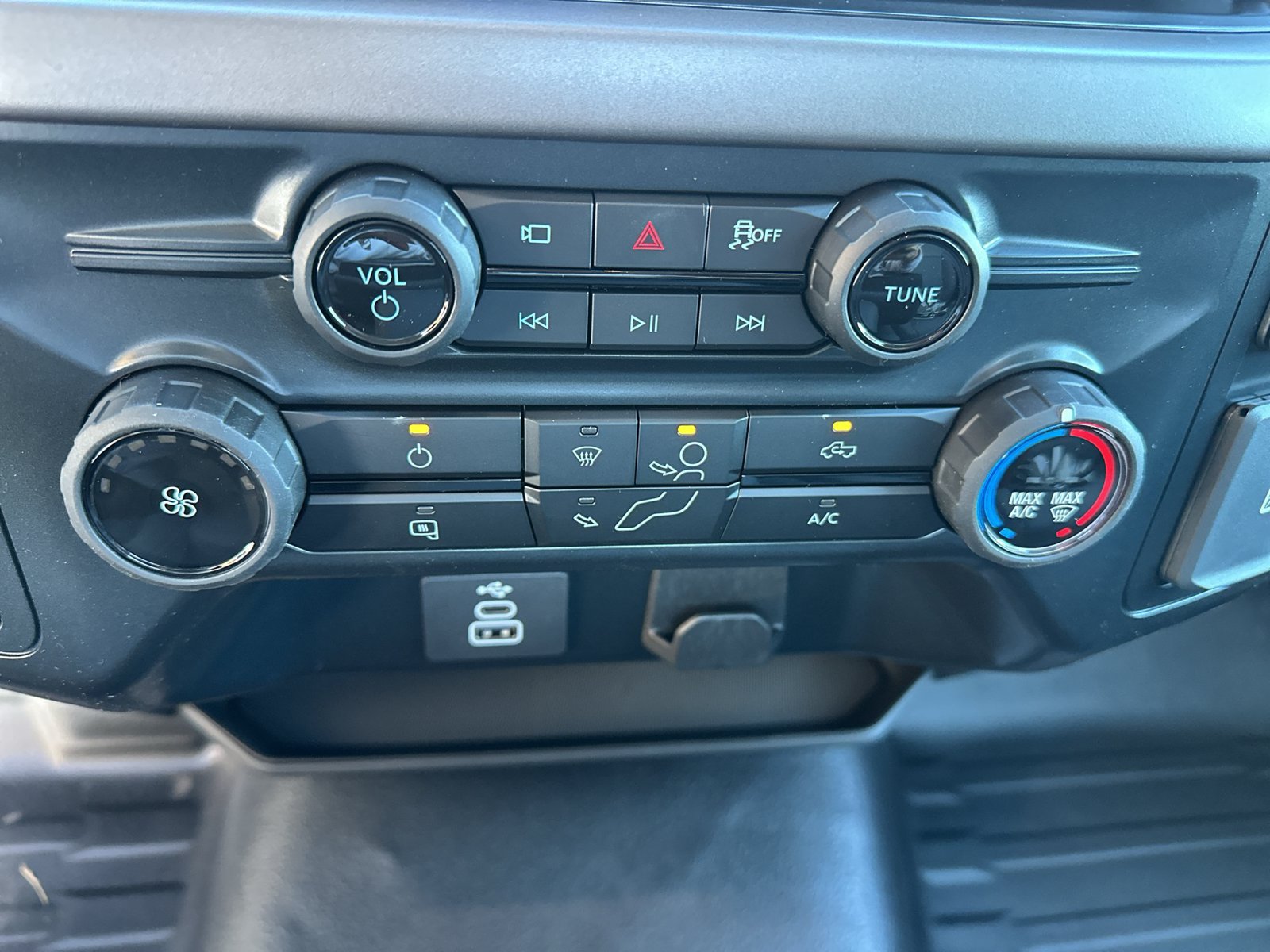 New 2026 Ford F150 XL AWD/4WD image 23