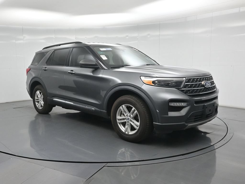Certified 2023 Ford Explorer XLT w/ Equipment Group 202A AWD/4WD image 21
