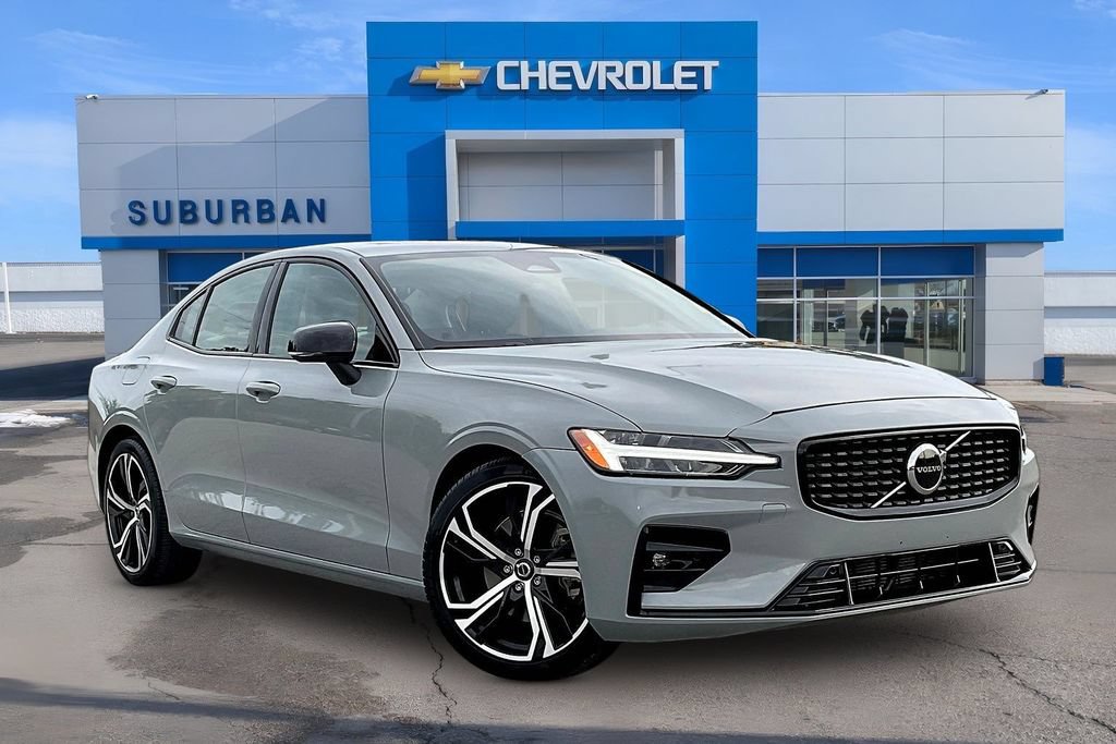 Used 2024 Volvo S60 B5 Core AWD/4WD image 2