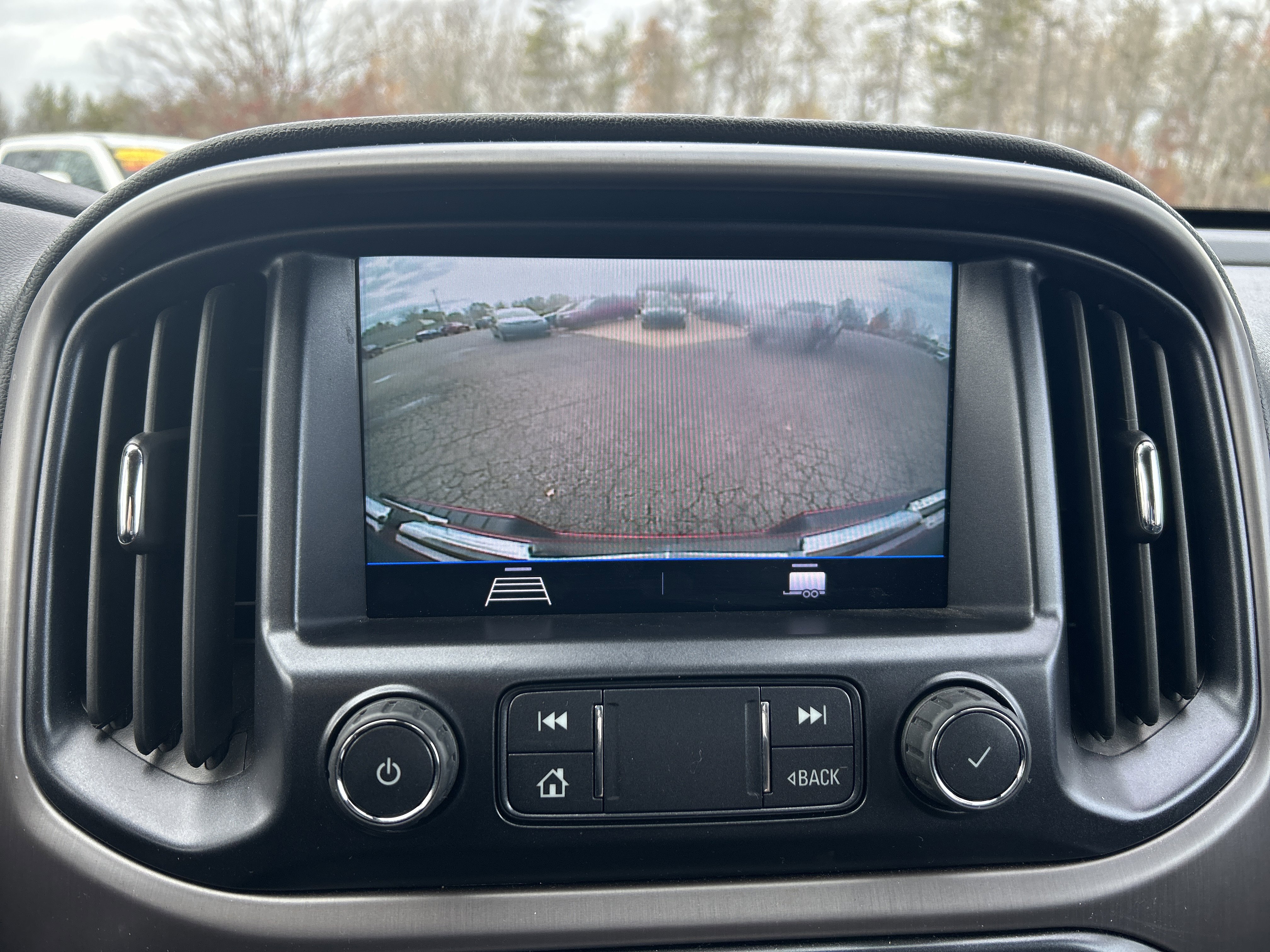 Used 2021 GMC Canyon AT4 w/ Driver Alert Package image 25