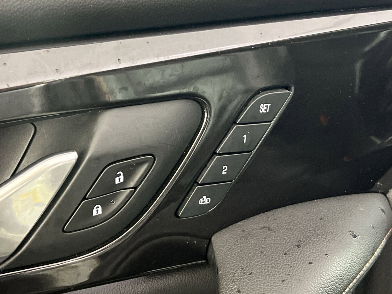 Used 2019 Chevrolet Blazer Premier w/ Driver Confidence II Package image 32