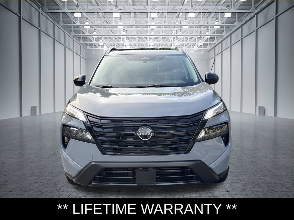 Certified 2026 Nissan Rogue Dark Armor FWD image 2