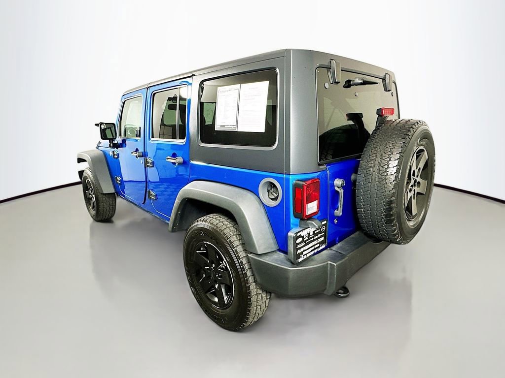 Used 2016 Jeep Wrangler Unlimited Rubicon w/ Connectivity Group image 5