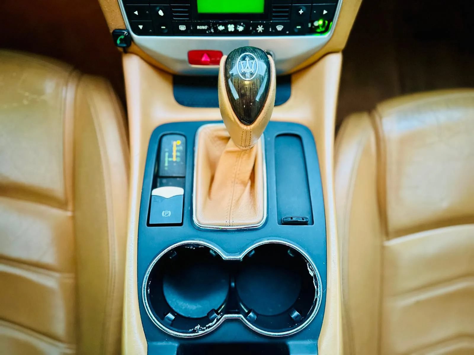 Used 2013 Maserati GranTurismo MC RWD image 16