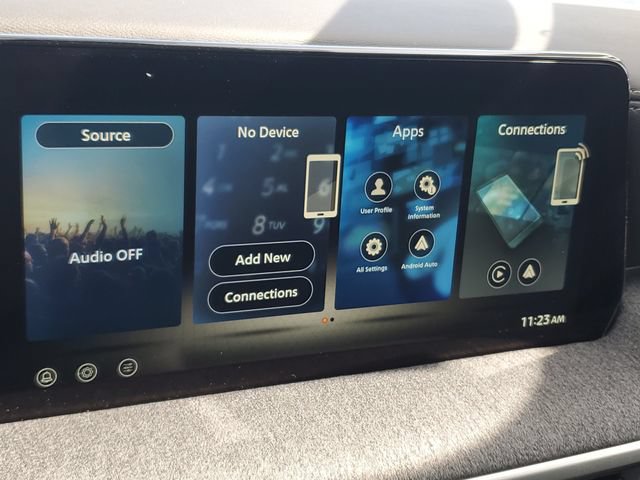 New 2027 Nissan Kicks SV w/ Cold Weather Package FWD image 30