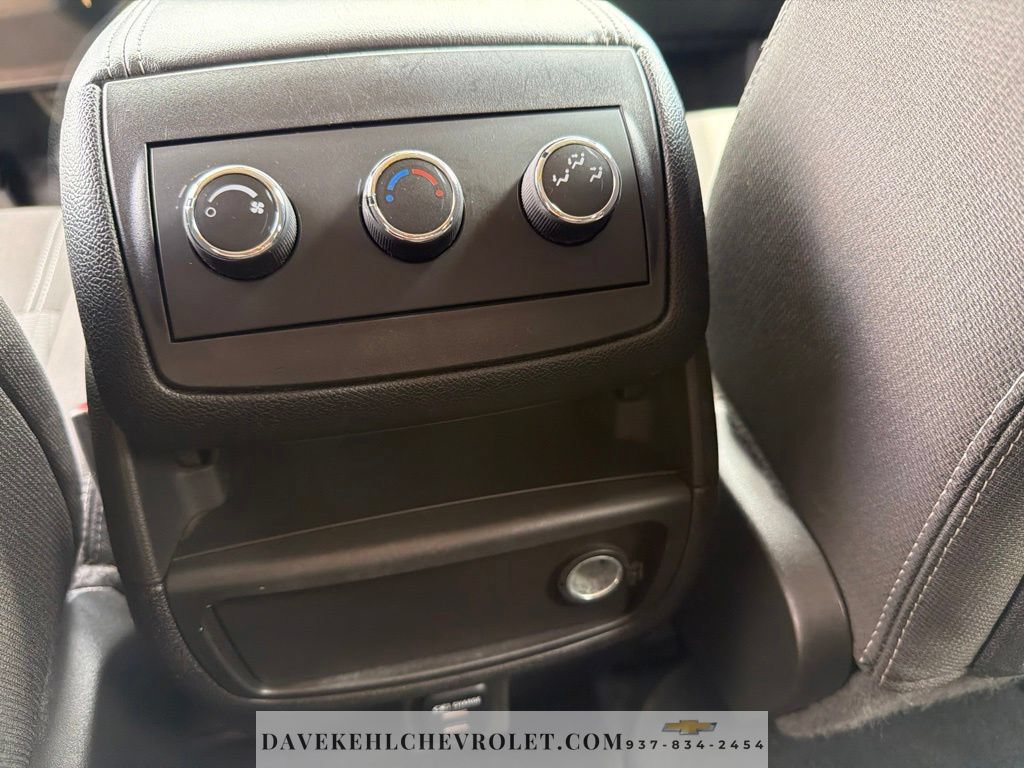 Used 2016 Chevrolet Traverse LT AWD/4WD image 18