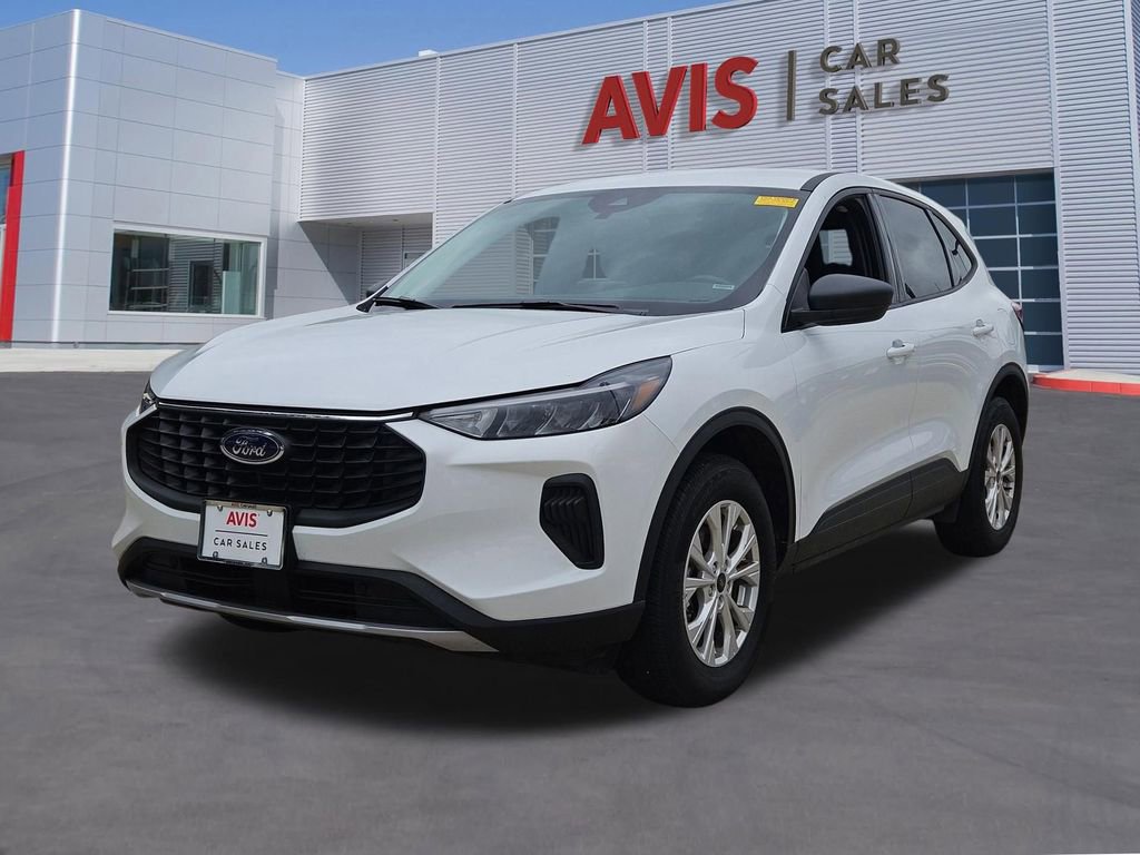 Used 2025 Ford Escape Active AWD/4WD image 1
